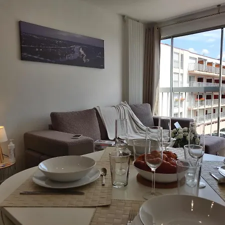 Apartment Appart'homecity - Ile Lacroix Seine Rouen