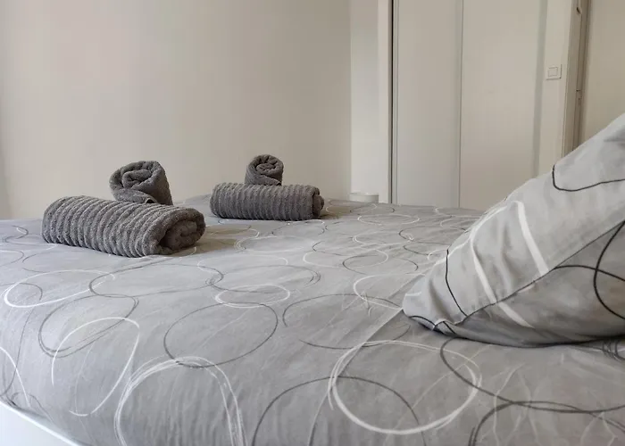 Appart'homecity - Ile Lacroix Seine Apartment *