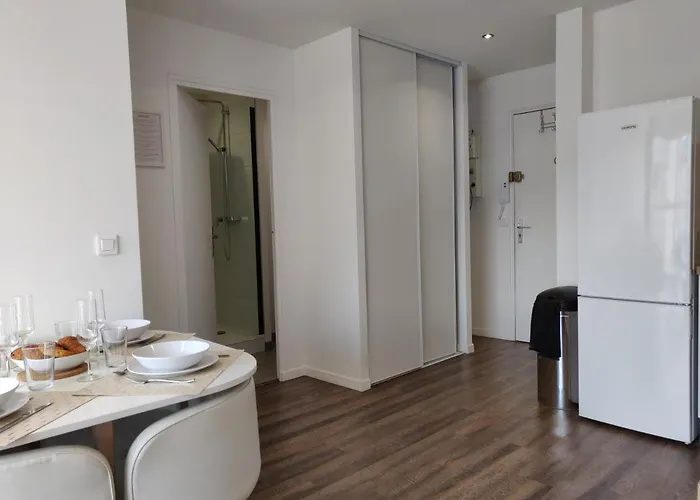 Appart'homecity - Ile Lacroix Seine *